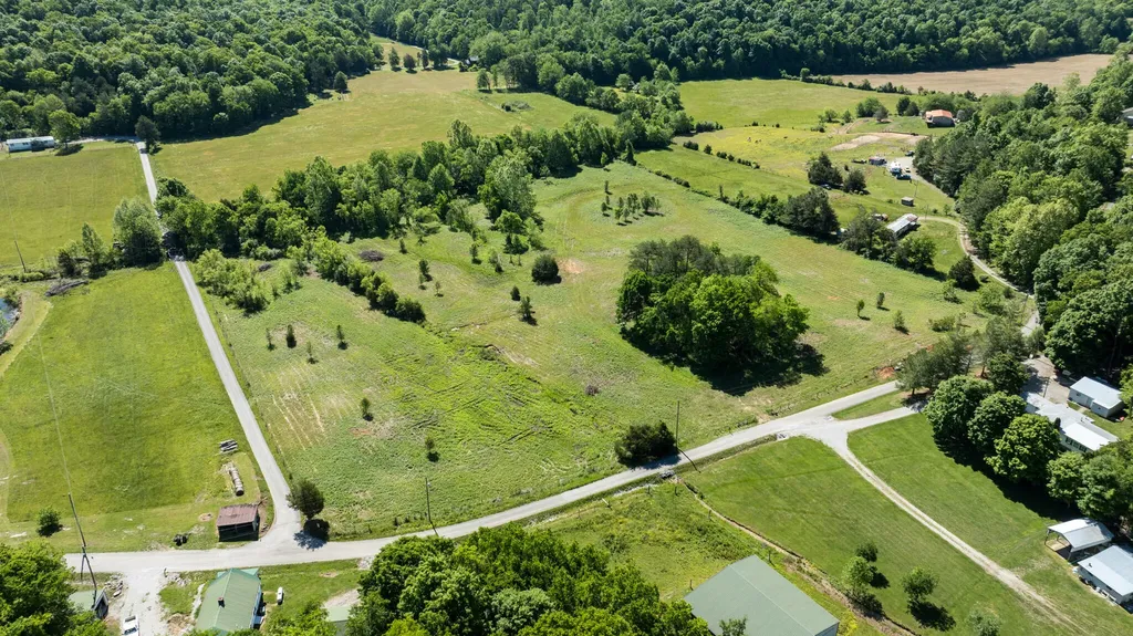 Tract 1 Floyd Morrow Road Monticello KY 42633