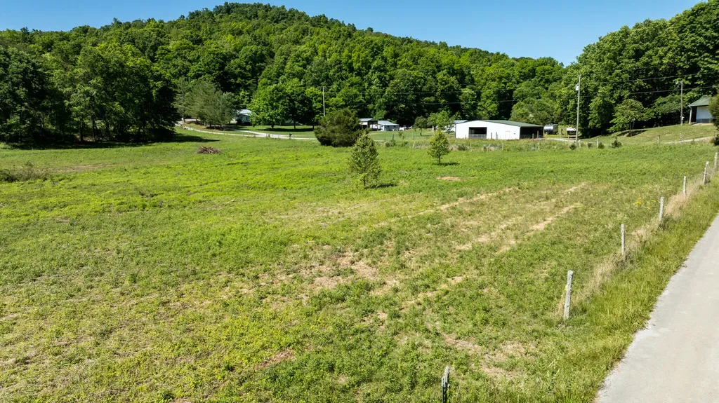 Tract 1 Floyd Morrow Road Monticello KY 42633