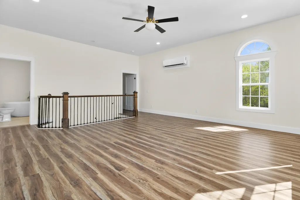 3607 Slate Lick Church Road London KY 40741