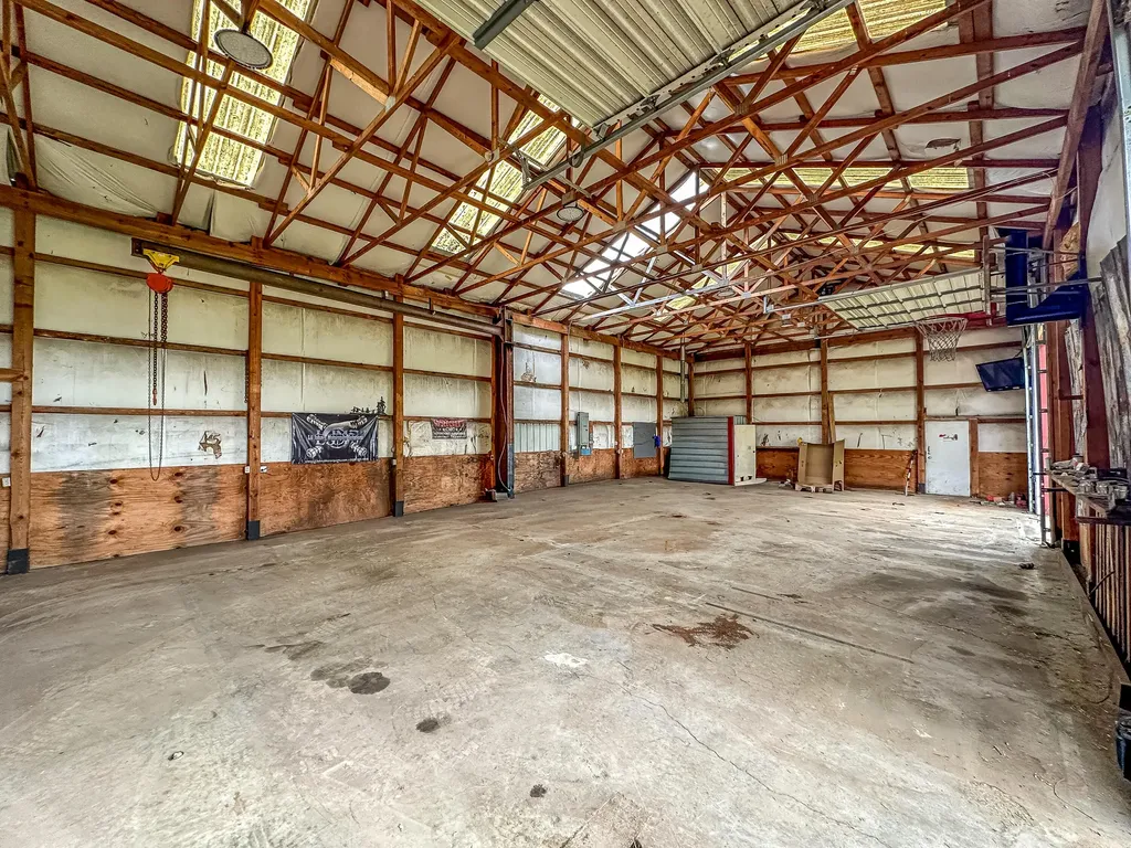 40 Byble Road London KY 40744