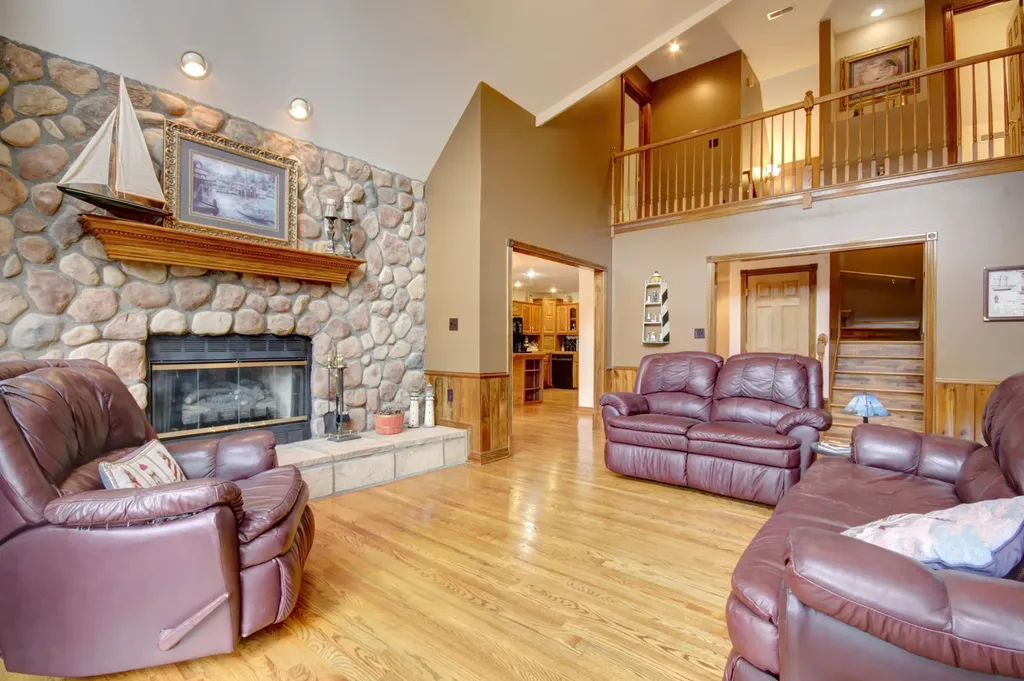1264 Lake Road London KY 40741