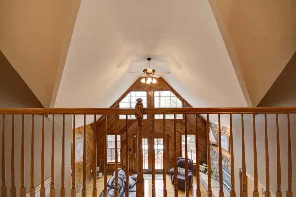1264 Lake Road London KY 40741