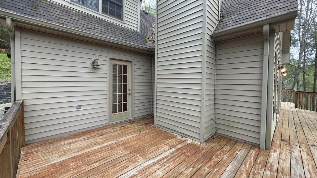 1264 Lake Road London KY 40741