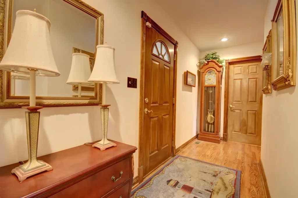1264 Lake Road London KY 40741