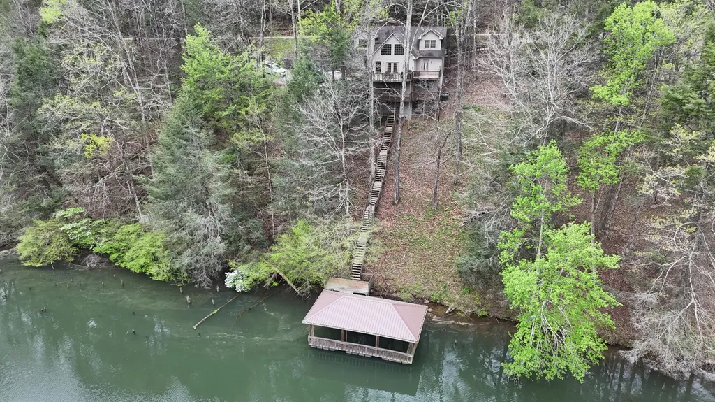 1264 Lake Road London KY 40741