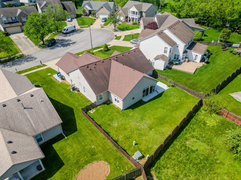 2705 Suzanne Circle Lexington KY 40511