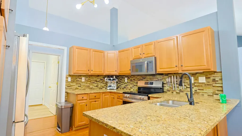 2705 Suzanne Circle Lexington KY 40511