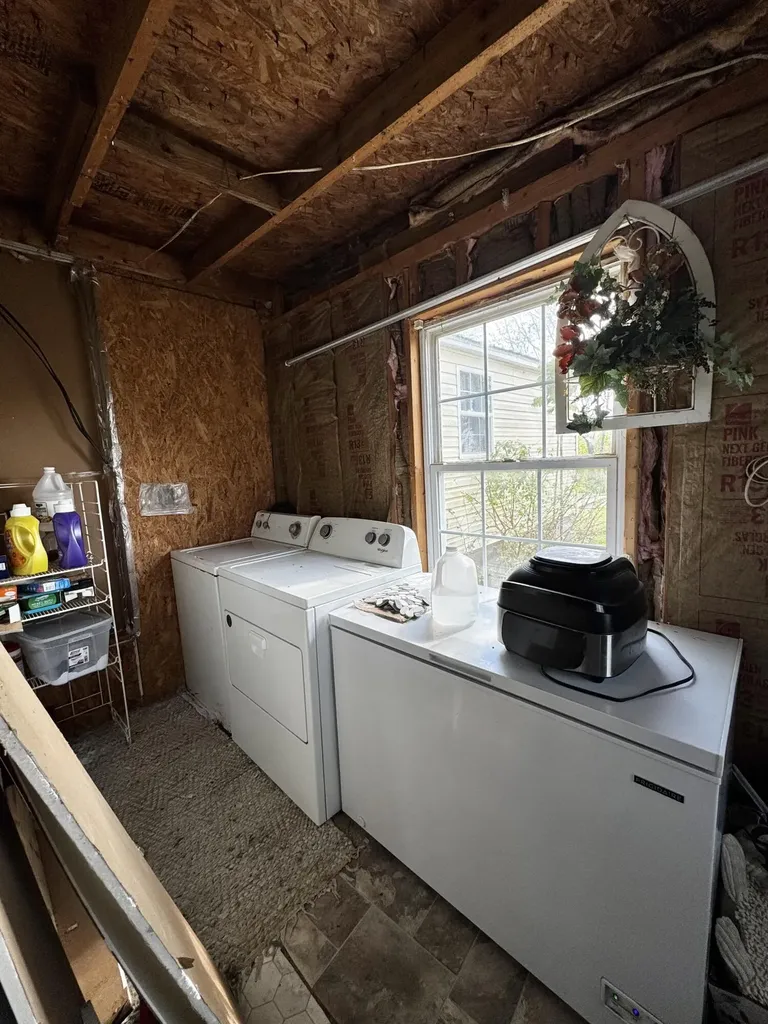 6895 Kentucky 643 Crab Orchard KY 40419