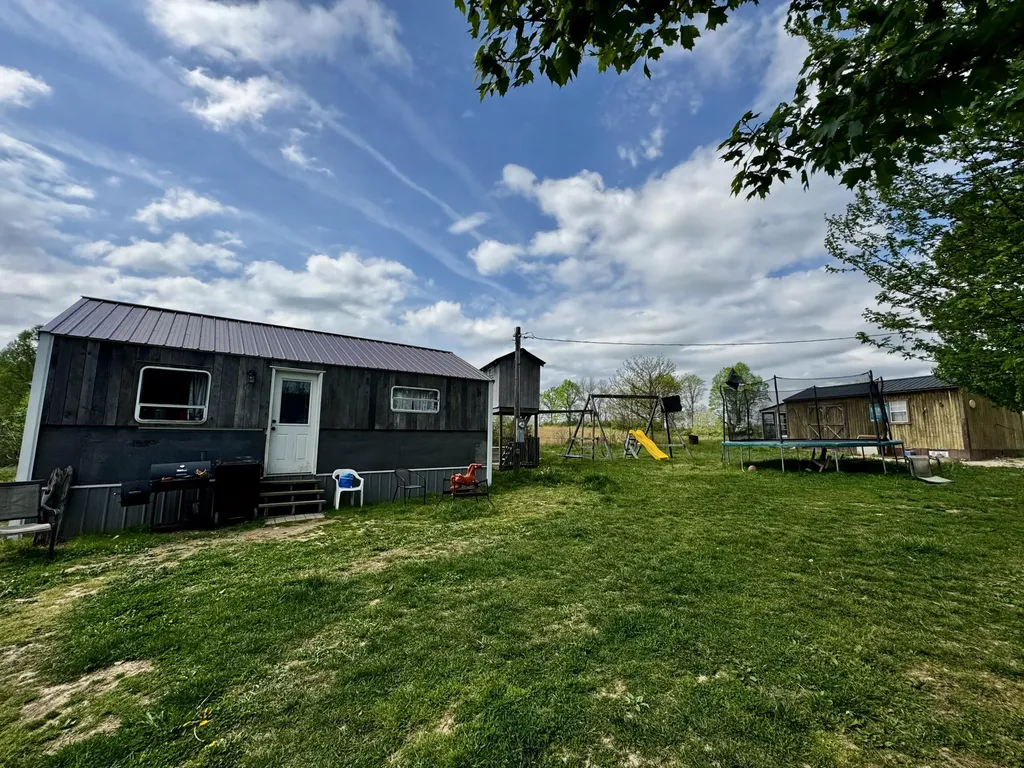 6895 Kentucky 643 Crab Orchard KY 40419