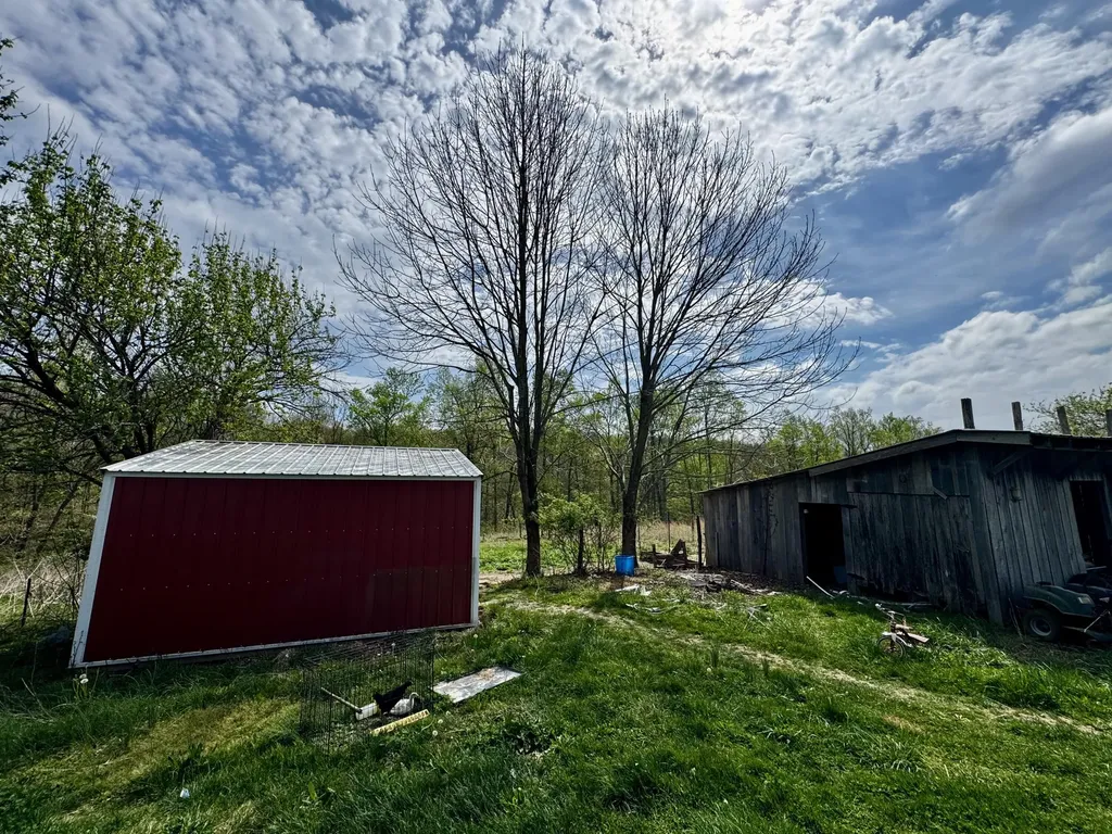 6895 Kentucky 643 Crab Orchard KY 40419