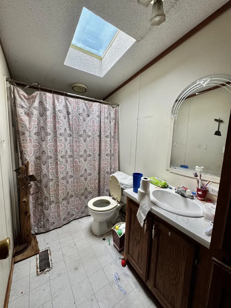 6895 Kentucky 643 Crab Orchard KY 40419