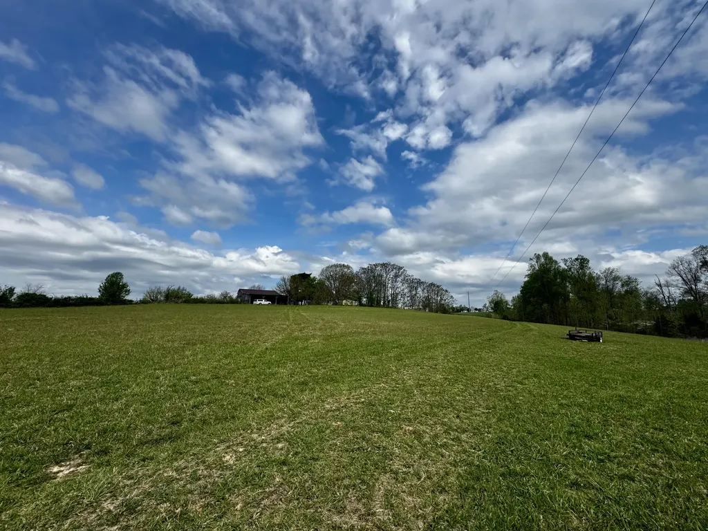 6895 Kentucky 643 Crab Orchard KY 40419
