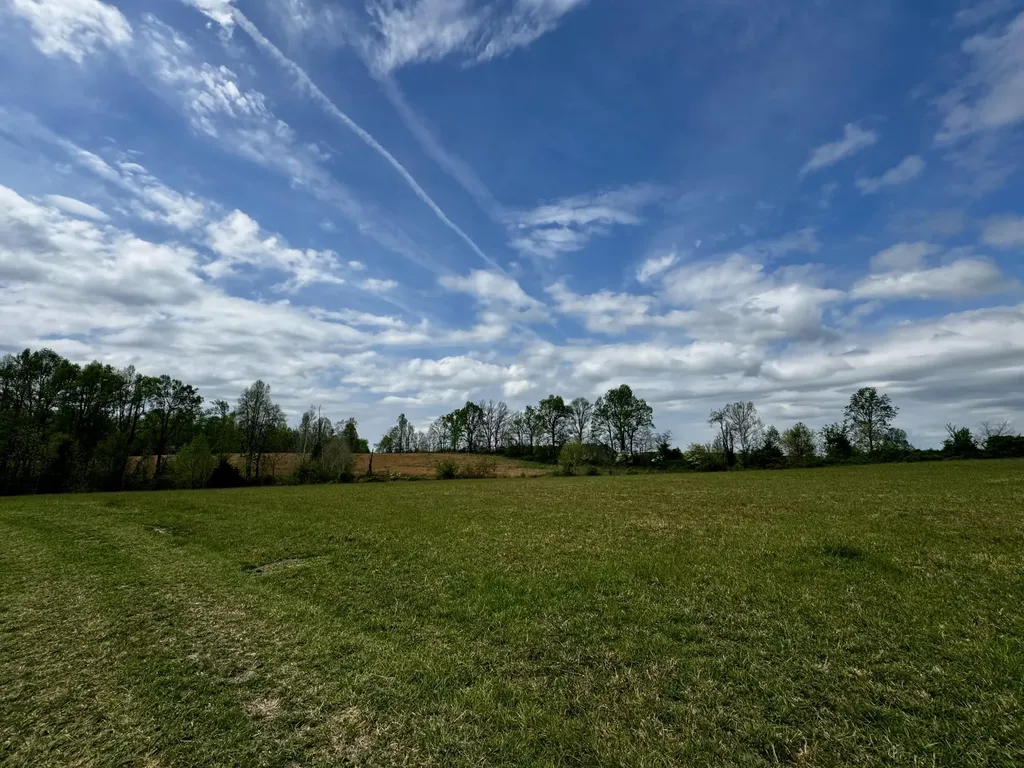 6895 Kentucky 643 Crab Orchard KY 40419