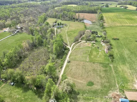 6895 Kentucky 643 Crab Orchard KY 40419