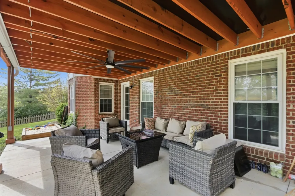 764 Pinnacle Court Lexington KY 40515