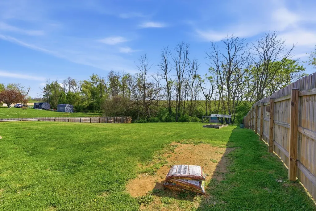 267 Shelton Way Mt Sterling KY 40353