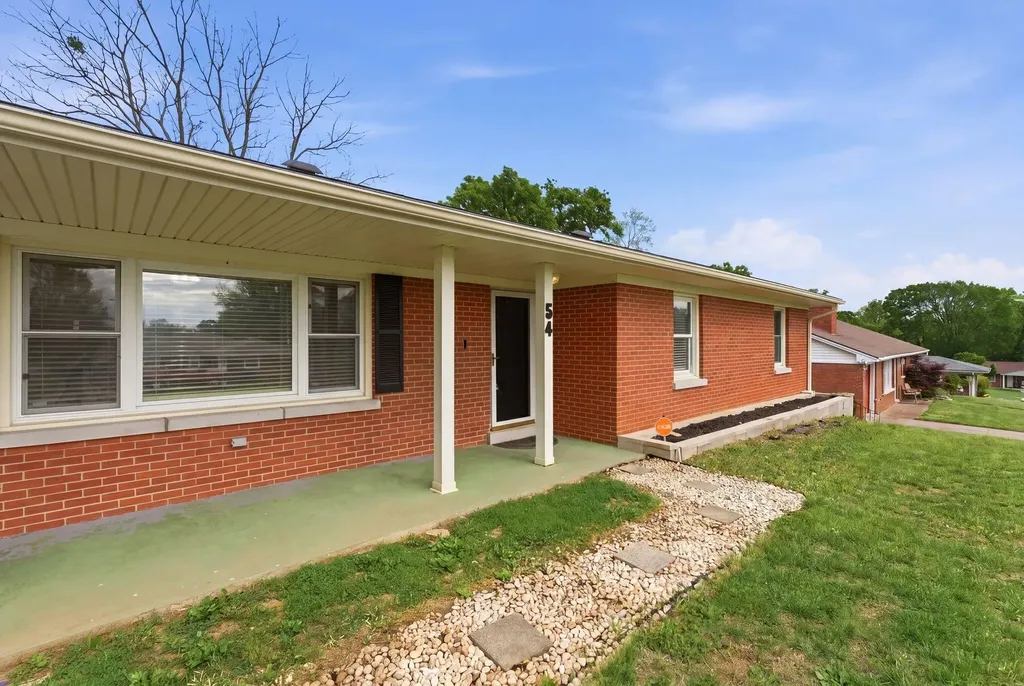 54 Locust Drive Winchester KY 40391