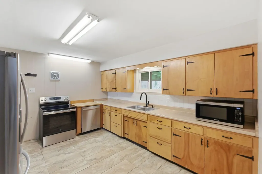54 Locust Drive Winchester KY 40391