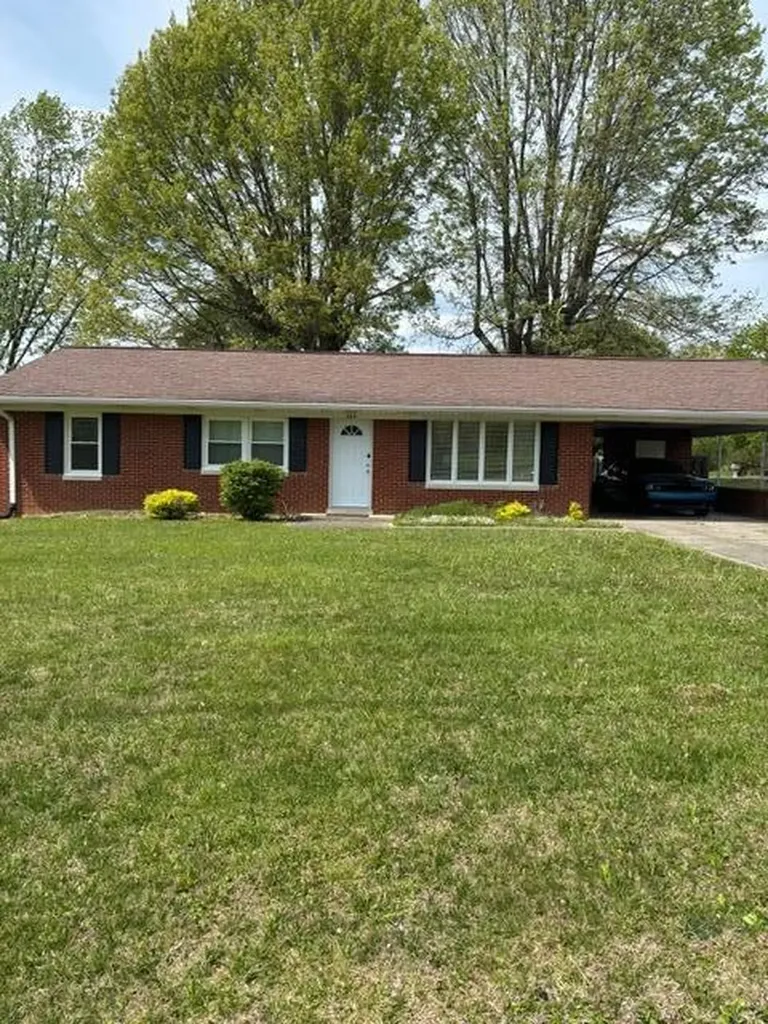 205 Rosedale Avenue London KY 40741