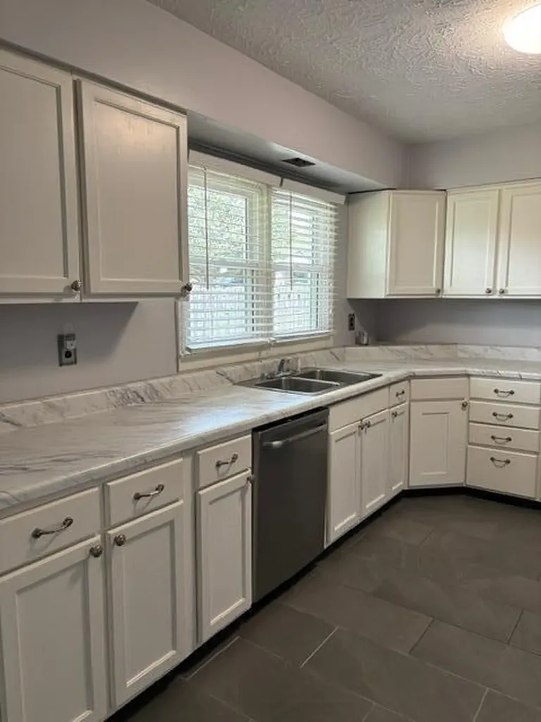 205 Rosedale Avenue London KY 40741