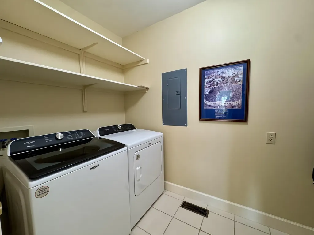 23A Charleston Greene Danville KY 40422
