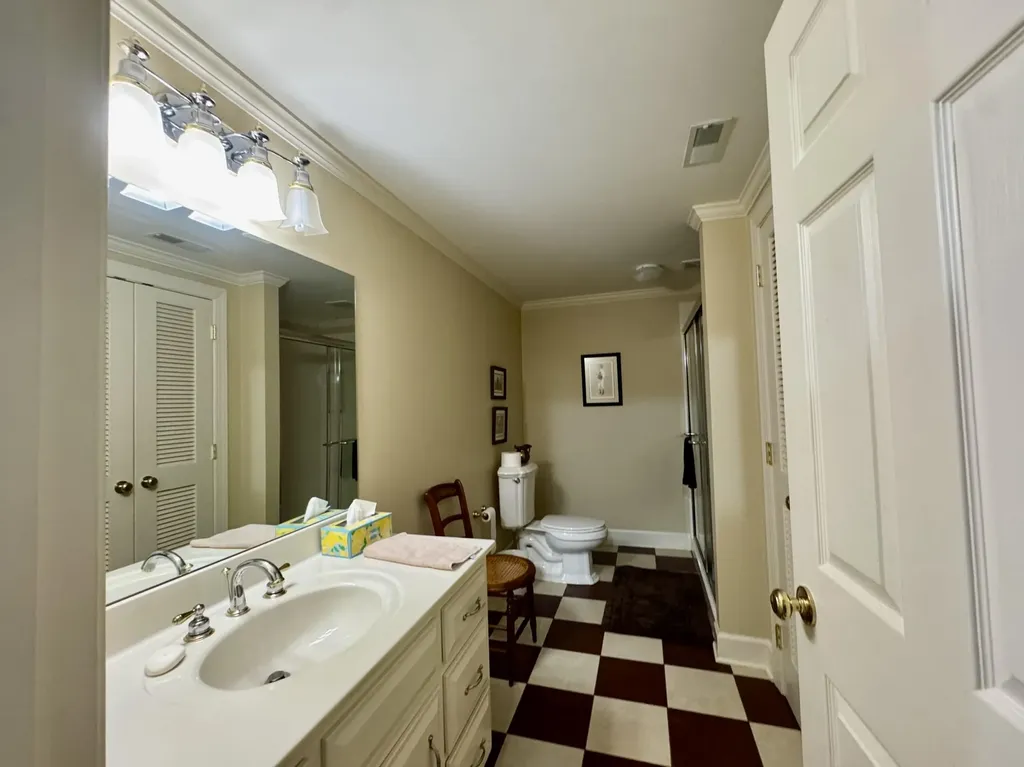23A Charleston Greene Danville KY 40422