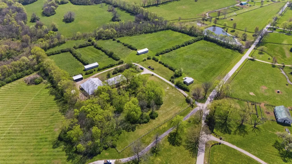 583 College Road Paris KY 40361