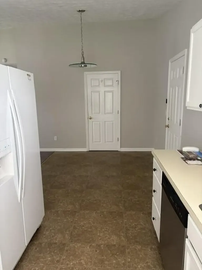 105 Charmac Road Versailles KY 40383