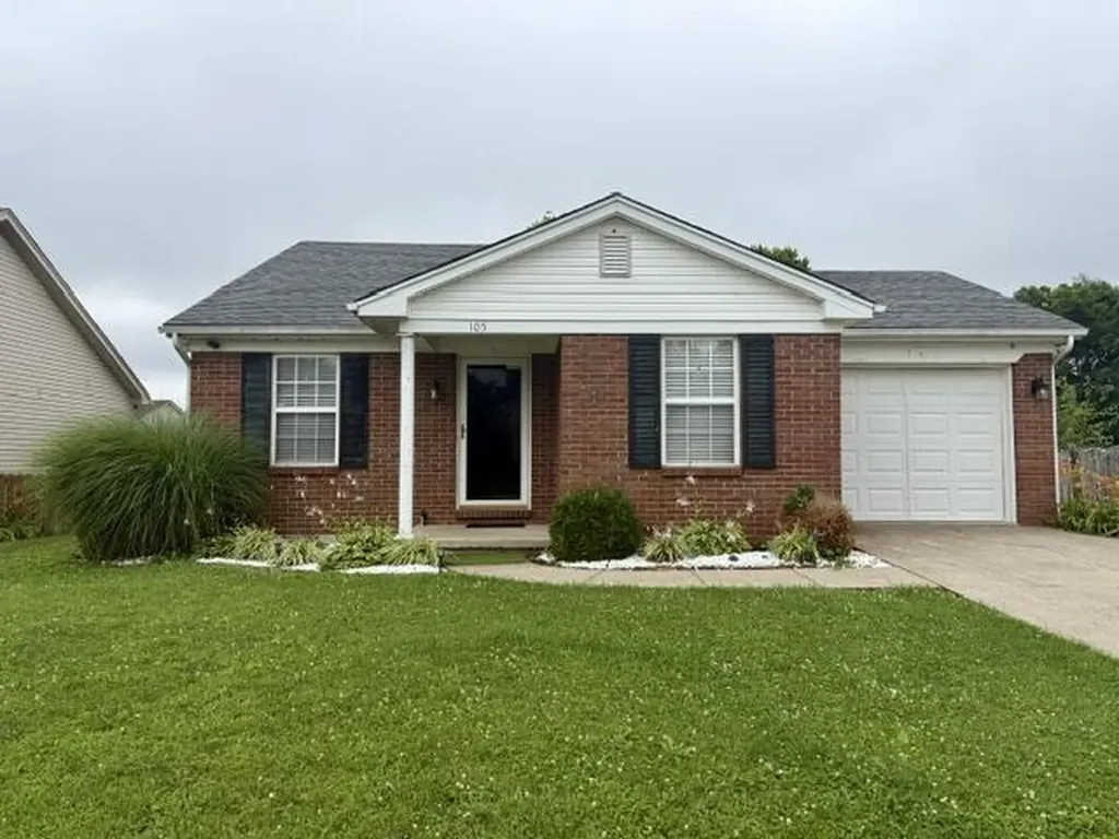 105 Charmac Road Versailles KY 40383