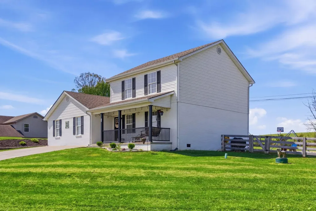 352 Springhurst Drive Berea KY 40403