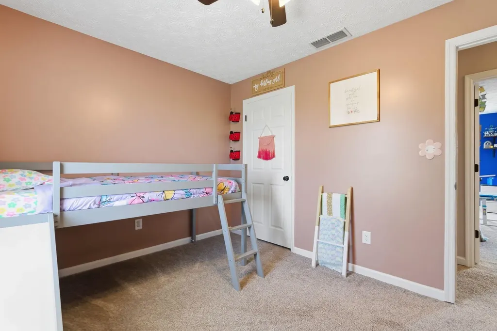 352 Springhurst Drive Berea KY 40403