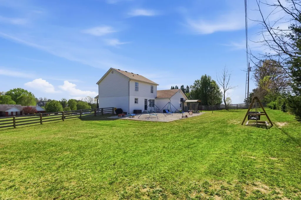 352 Springhurst Drive Berea KY 40403