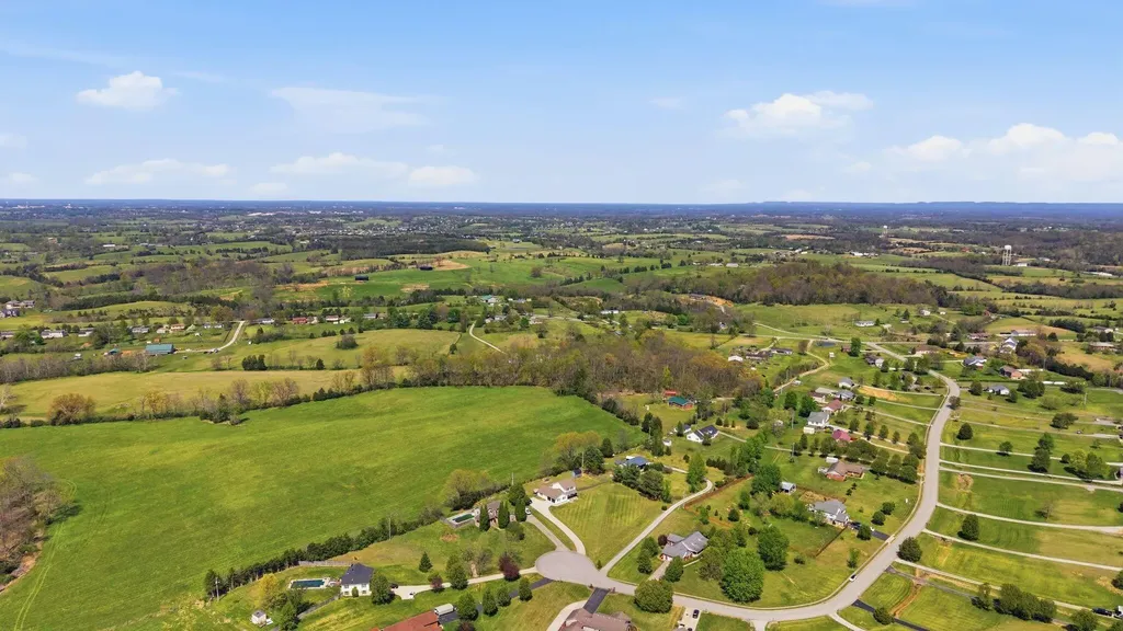 352 Springhurst Drive Berea KY 40403