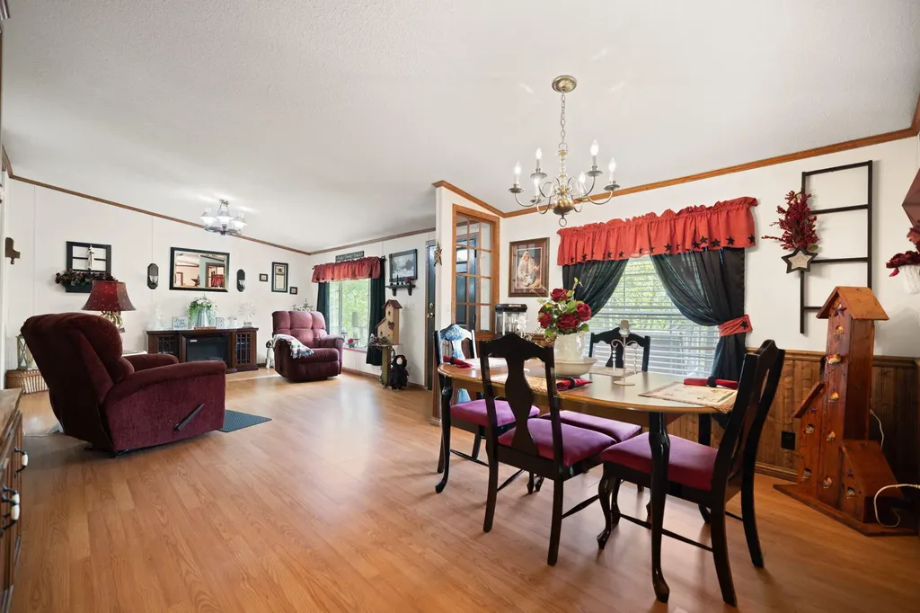 9969 State Highway 581 Paintsville KY 41240