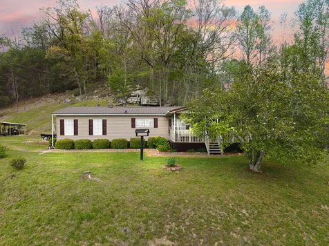 9969 State Highway 581 Paintsville KY 41240