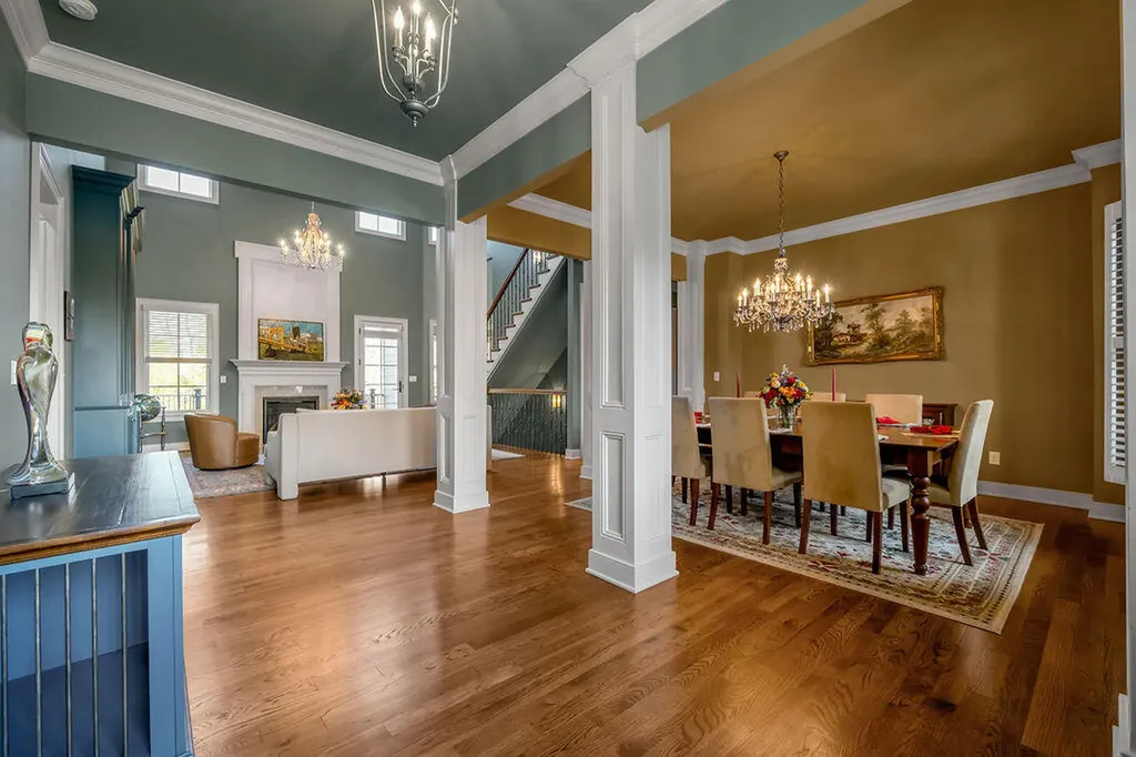 2656 Cayman Heights Lexington KY 40509