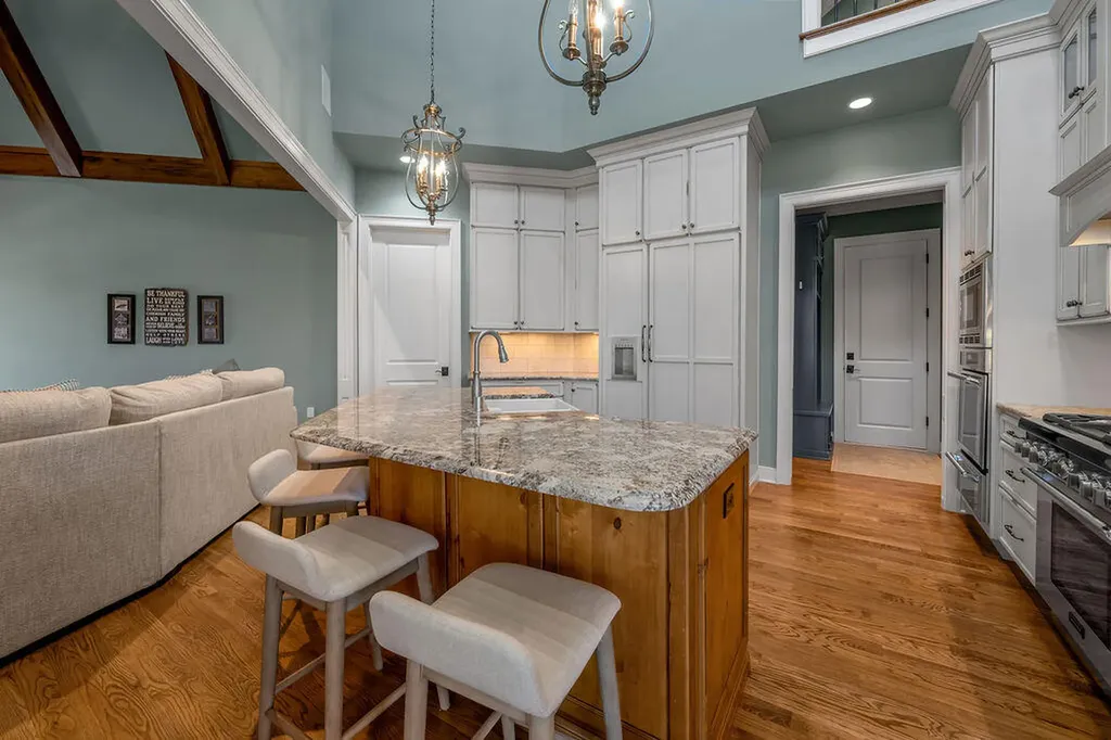 2656 Cayman Heights Lexington KY 40509