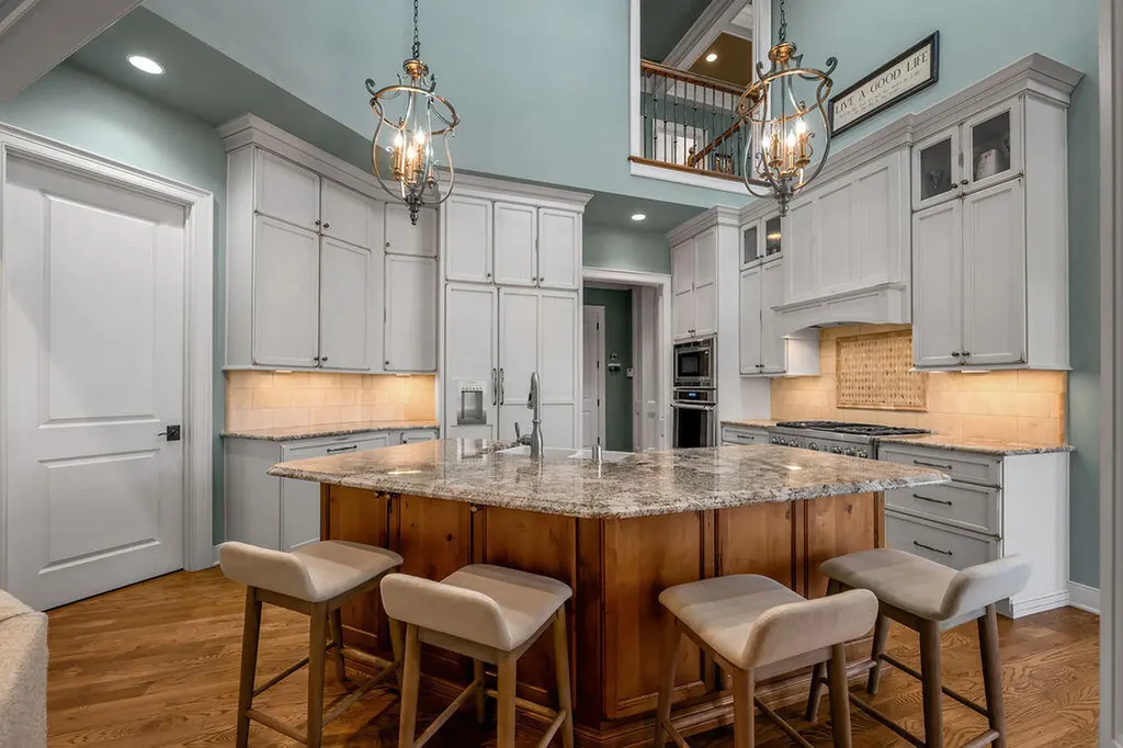 2656 Cayman Heights Lexington KY 40509