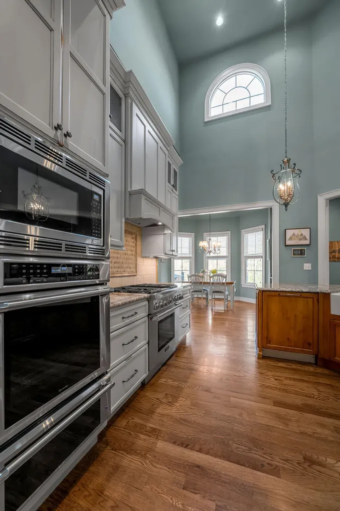 2656 Cayman Heights Lexington KY 40509