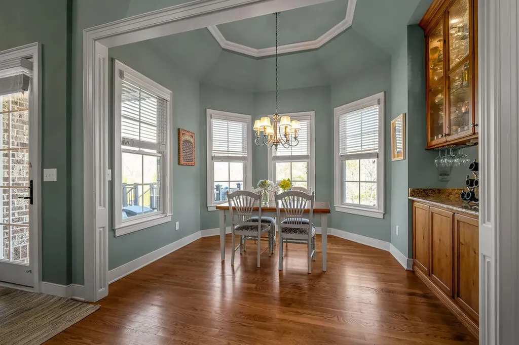 2656 Cayman Heights Lexington KY 40509