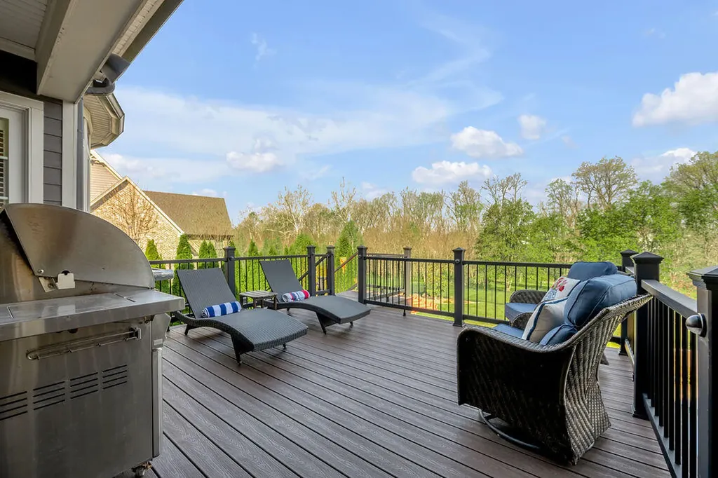2656 Cayman Heights Lexington KY 40509