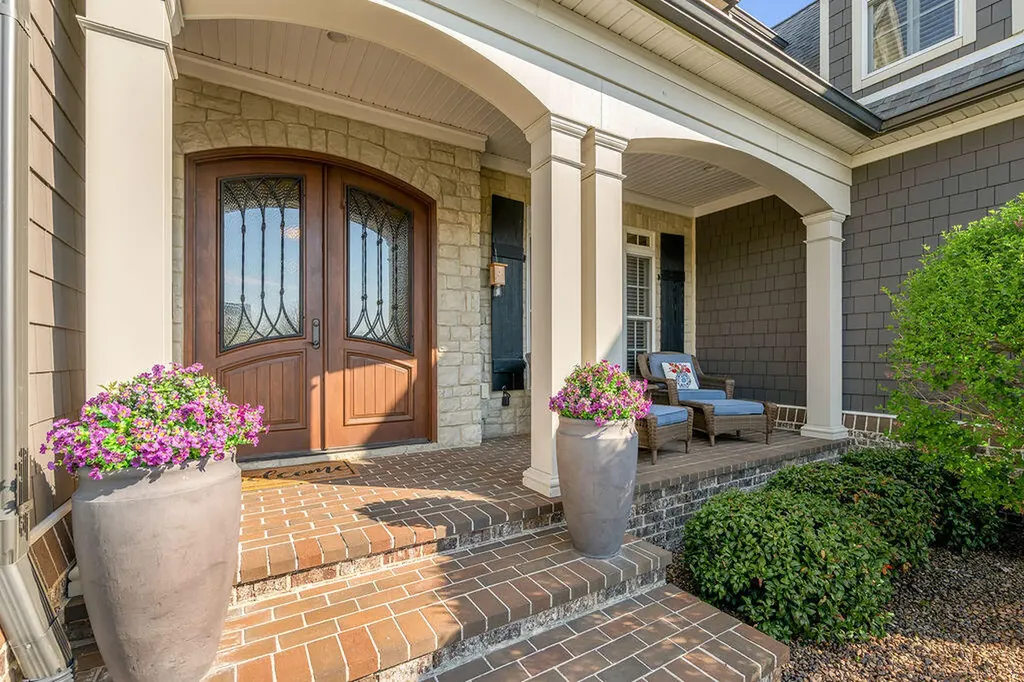 2656 Cayman Heights Lexington KY 40509