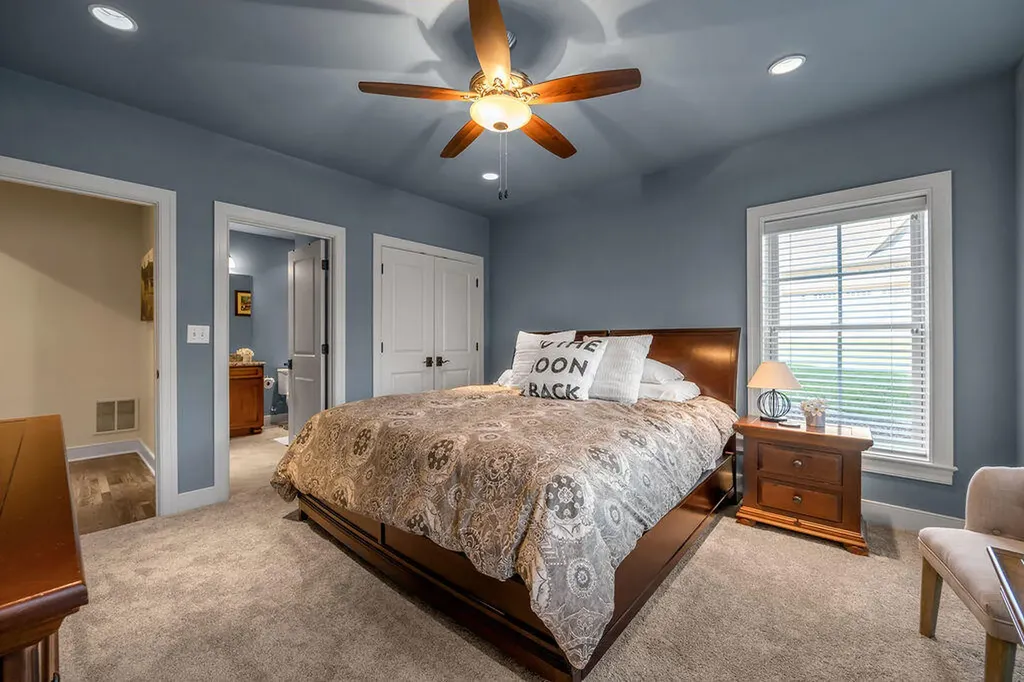 2656 Cayman Heights Lexington KY 40509