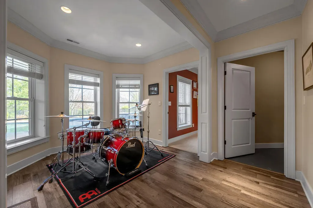 2656 Cayman Heights Lexington KY 40509