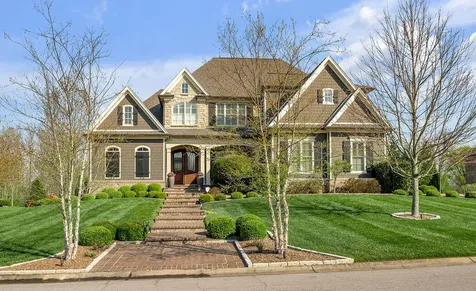 2656 Cayman Heights Lexington KY 40509