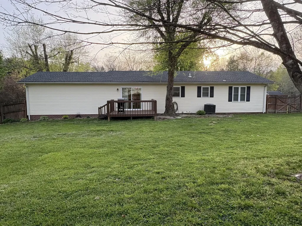 3029 Riverside Springs Drive London KY 40744