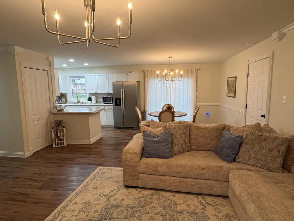 3029 Riverside Springs Drive London KY 40744
