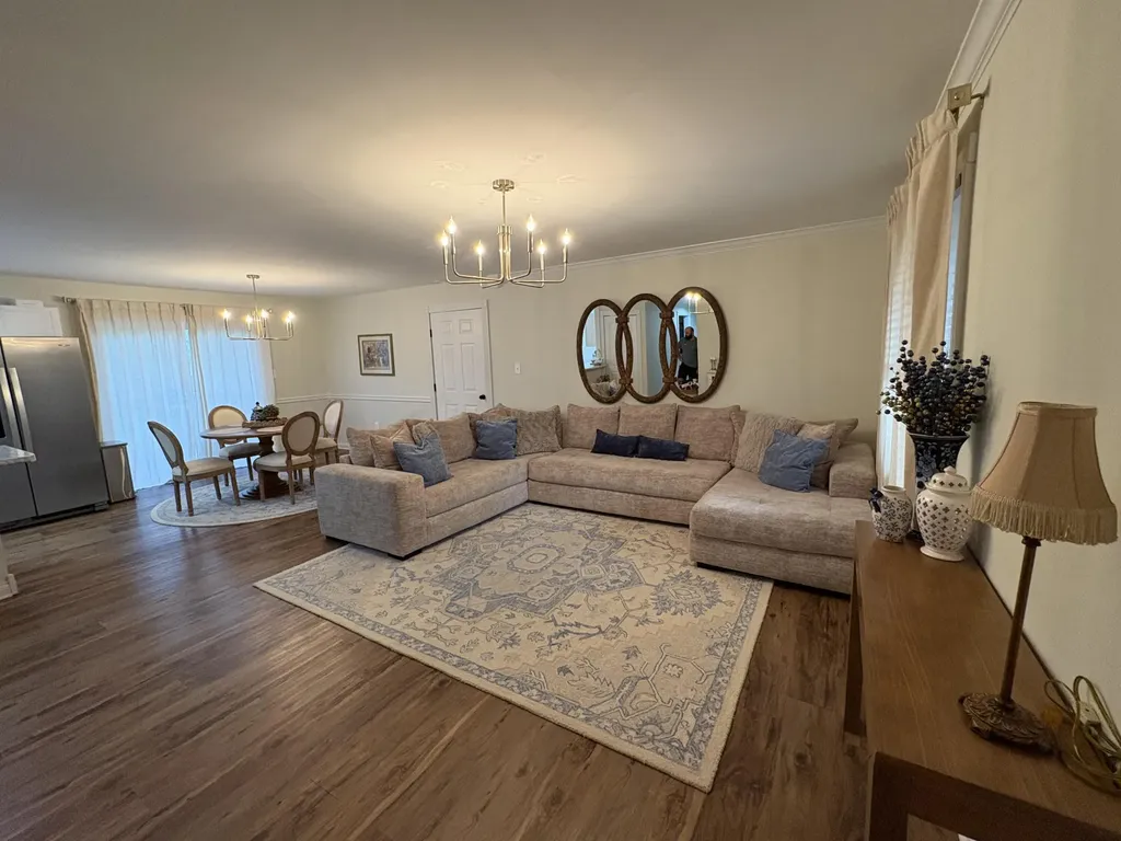 3029 Riverside Springs Drive London KY 40744