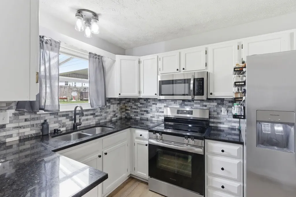 147 Cumberland Drive Georgetown KY 40324