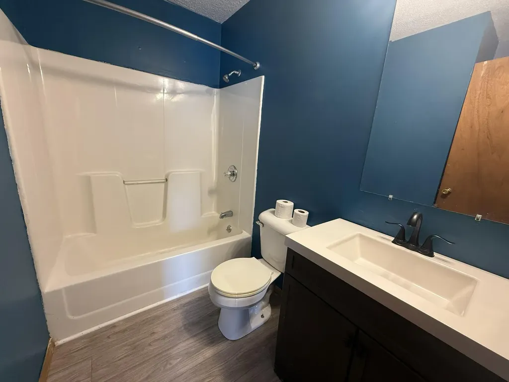995 Cobhill Road Irvine KY 40336